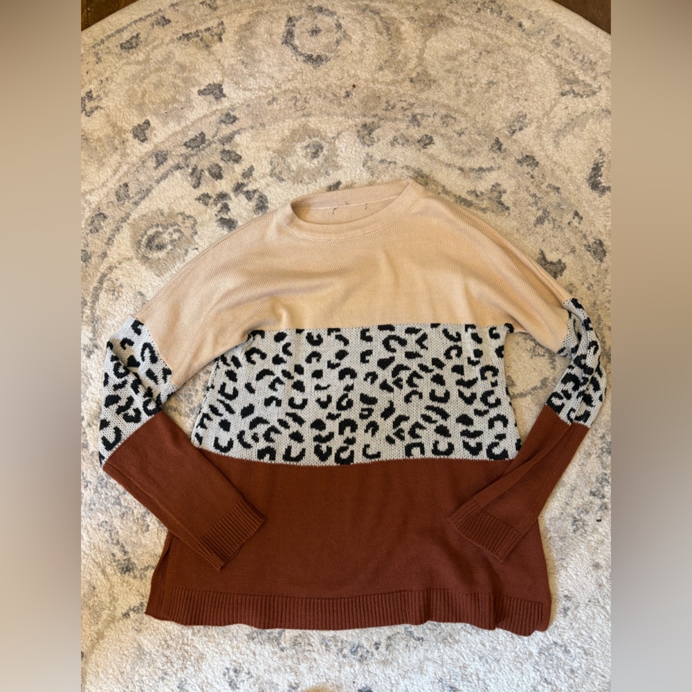 Cream and Brown Crew Neck Sweater with Leopard Print Colorblock Size L